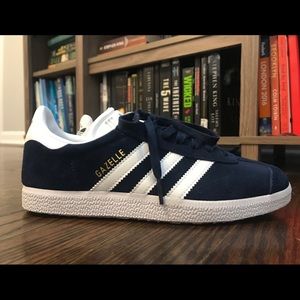 Adidas Gazelle Sneakers (Navy/White)